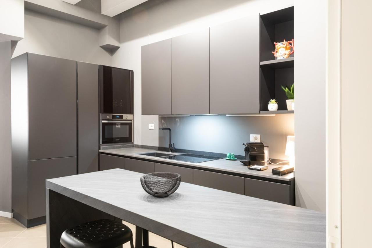 Carlo Suite Apartments Con Vasca Idromassaggio Παλέρμο Εξωτερικό φωτογραφία