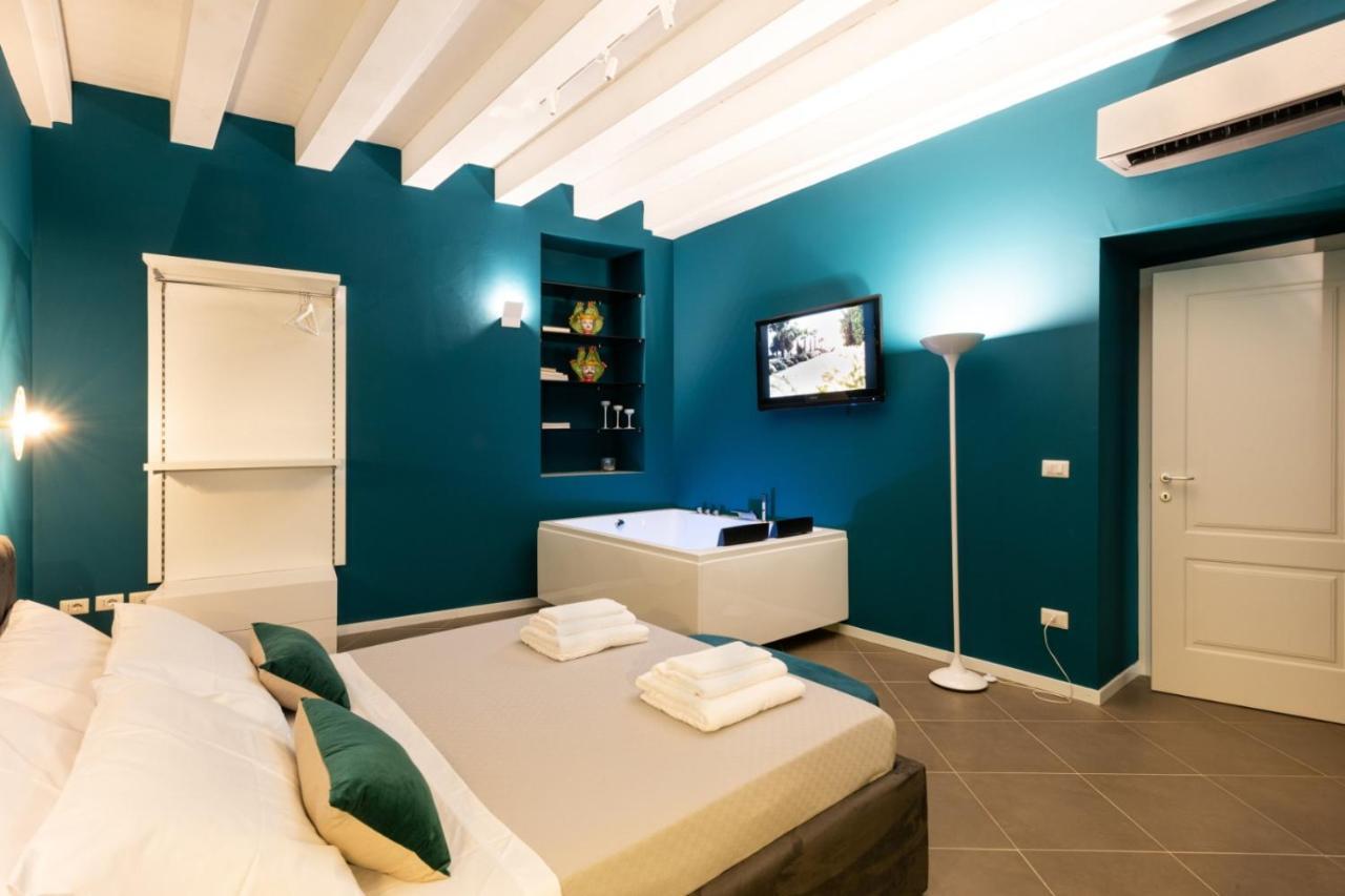 Carlo Suite Apartments Con Vasca Idromassaggio Παλέρμο Εξωτερικό φωτογραφία